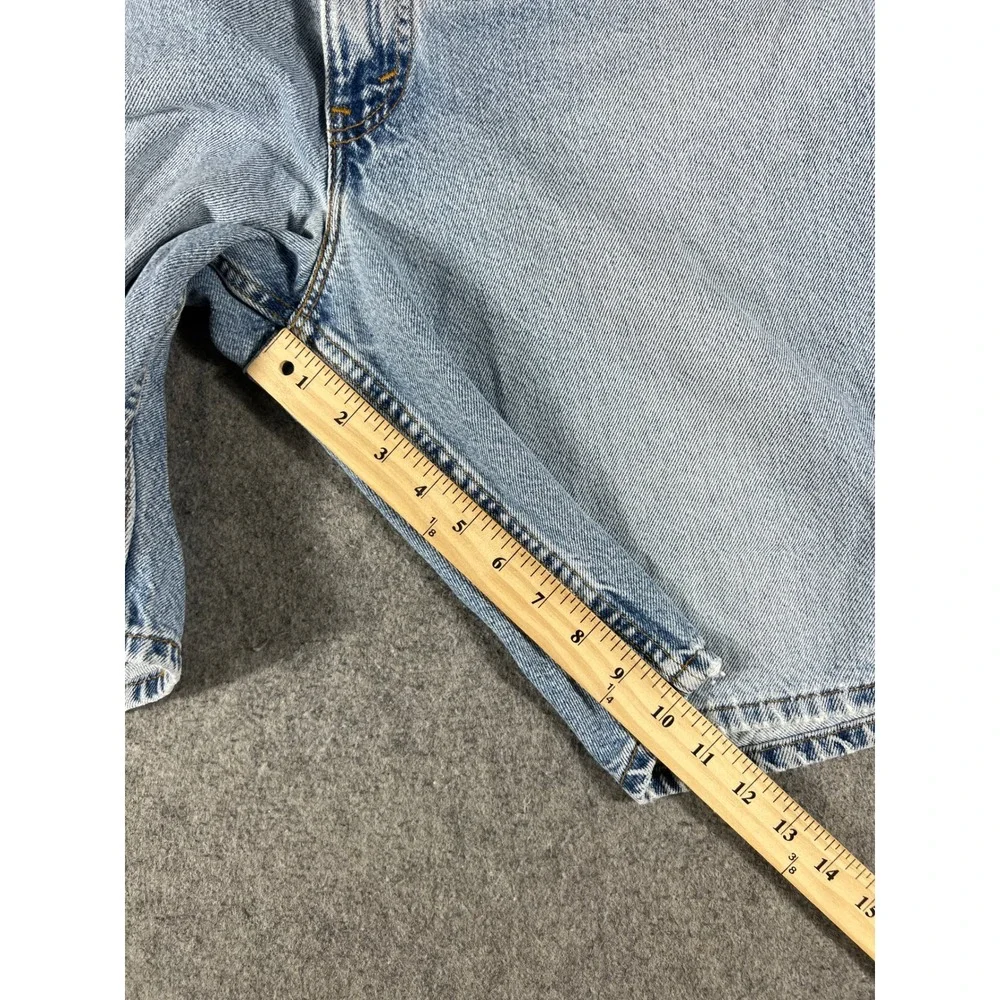 Vintage Levis 560 Loose Fit Denim Shorts Mens 36 Light Wash Blue Made in USA 90s